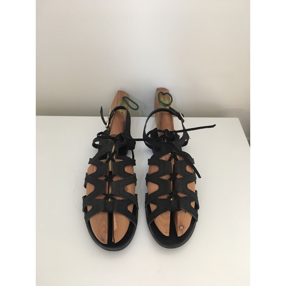 Steve Madden gladiator sandal in 7